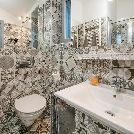Apartamento Beautiful In Gondolici
