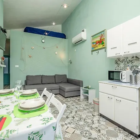 Beautiful In Gondolici Apartamento *
