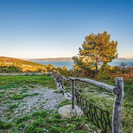 Apartamento Beautiful In Gondolici Rabac
